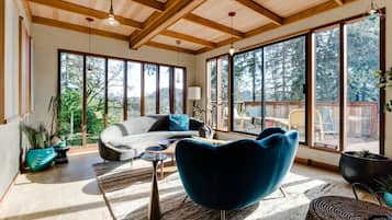 Casa, 3 quartos | Área de estar