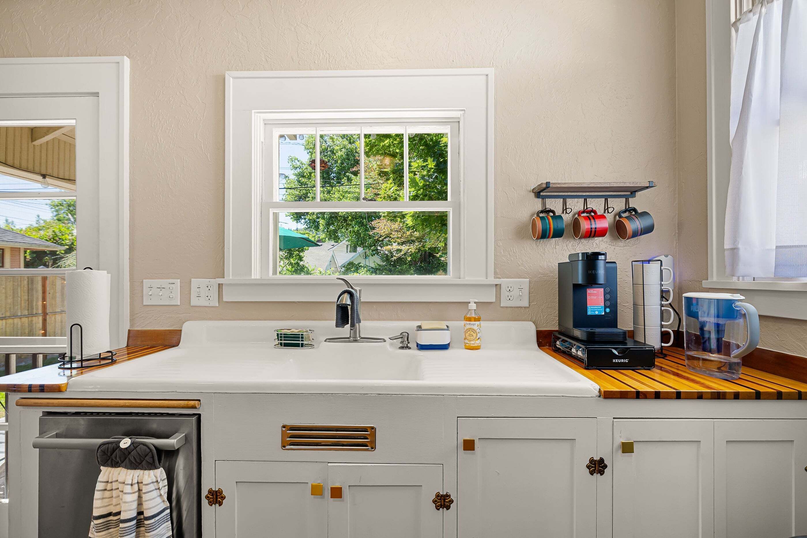 House, 3 Bedrooms | Private kitchen