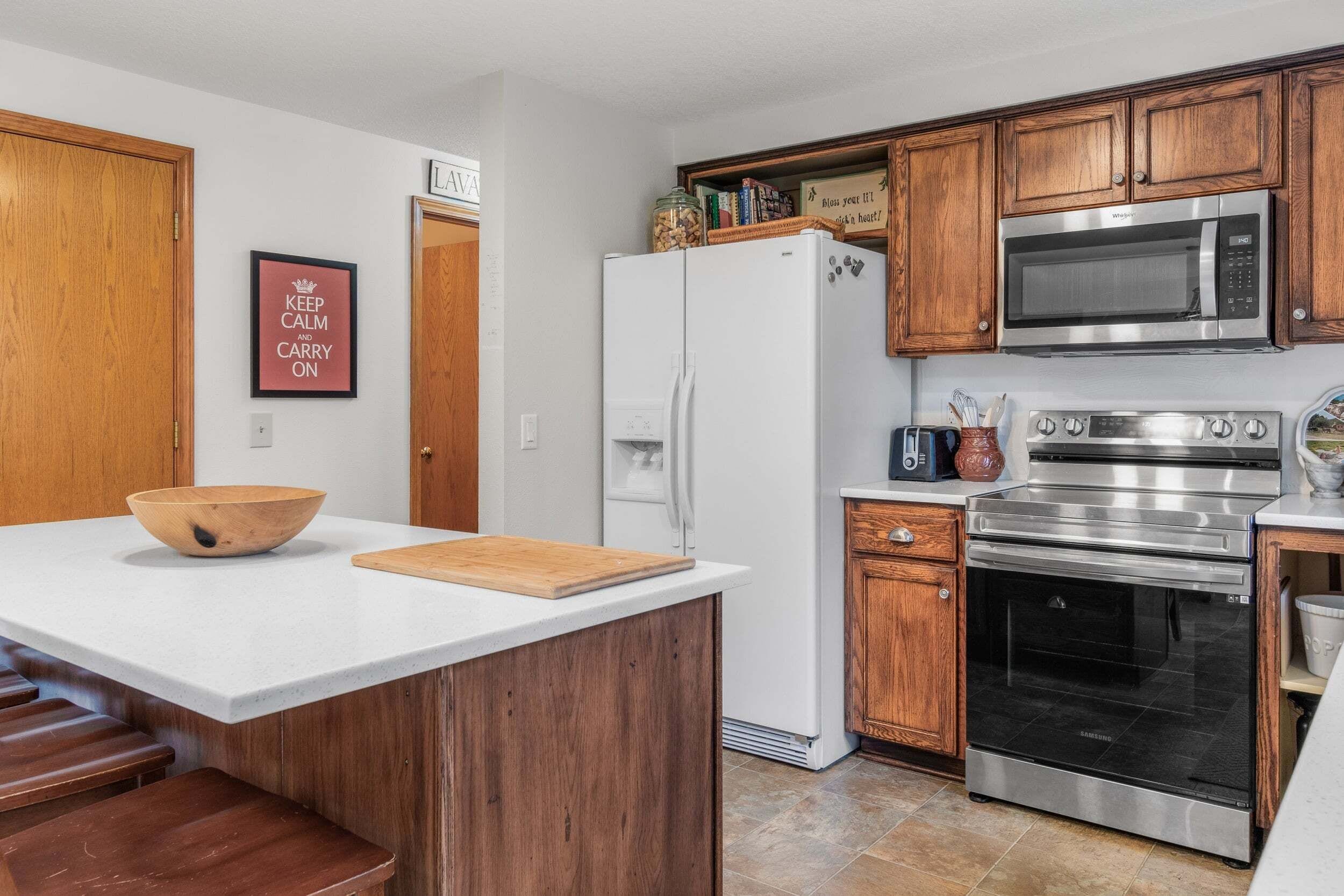 House, 4 Bedrooms | Private kitchen
