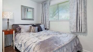 Studio, 1 Bedroom | 1 bedroom, free WiFi