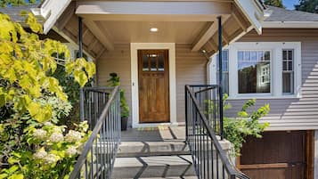 Talo, 3 makuuhuonetta | Yksityiskohta ulkoa