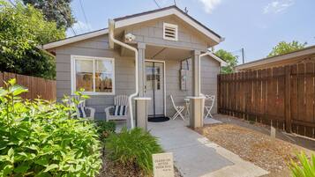 Nhà, 1 phòng ngủ | Ngoại thất