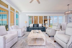 Living area - Phoenix Gulf Towers 1005 4 Bedroom Condo (Orange Beach)