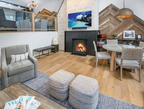 Townhome, 3 Bedrooms | Interior - Coldstream #18 3 Bedroom Townhouse (Vail)