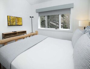 Townhome, 3 Bedrooms | 3 bedrooms, iron/ironing board, free WiFi - Coldstream #18 3 Bedroom Townhouse (Vail)