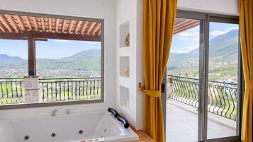 Villa, Bergblick | Innenbereich