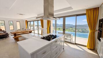 Villa, Bergblick | Eigene Küche