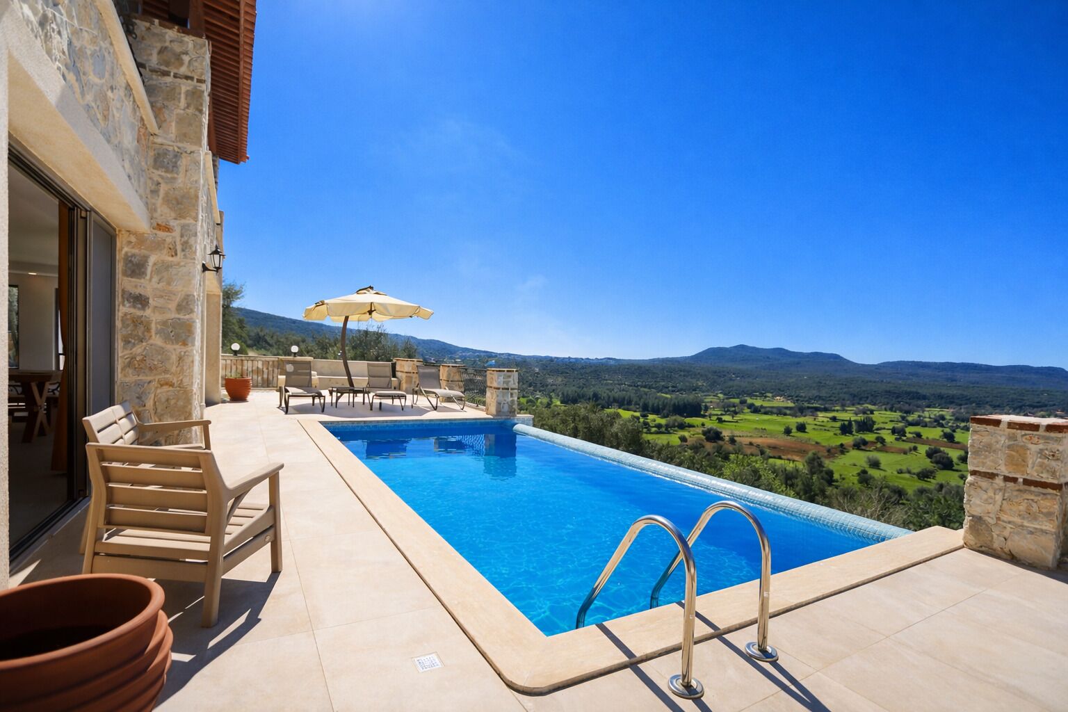 Villa, vistas a la montaña | Piscina