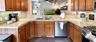 Victorian Chateau Retreat 3 Bedroom Townhouse