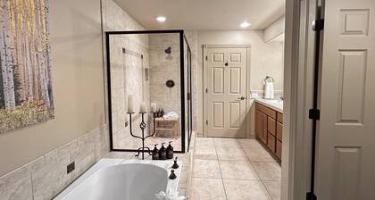 Victorian Chateau Retreat 3 Bedroom Townhouse