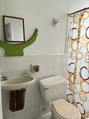 Shared Dormitory, 5 Bedrooms, Smoking, Garden View | Bathroom - Room-charming Holiday House Room in Jard (Jardin)