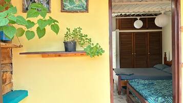 Shared Dormitory, 5 Bedrooms, Smoking, Garden View