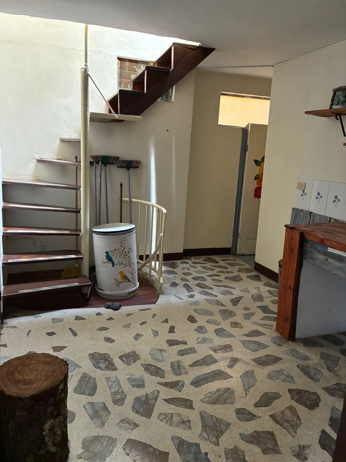 Shared Dormitory, 5 Bedrooms, Smoking, Garden View | Interior