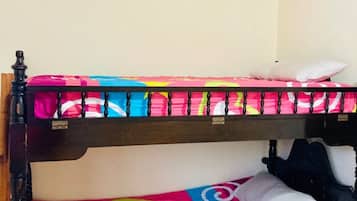 Shared Dormitory, 5 Bedrooms, Smoking, Garden View