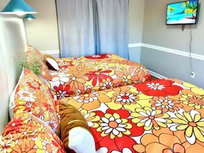 Room - 3-bedroom townhome close to Fort Benning! Pets welcome. (Columbus)