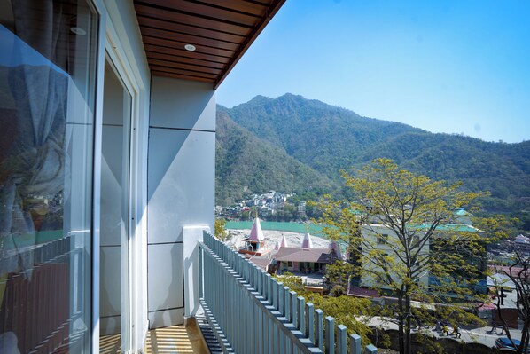 Exterior - Whispering Ganga By Four Hills (Rishikesh)