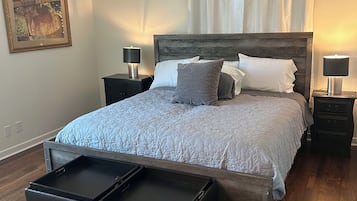 3 chambres, fer et planche Ă repasser, Wi-Fi, draps fournis