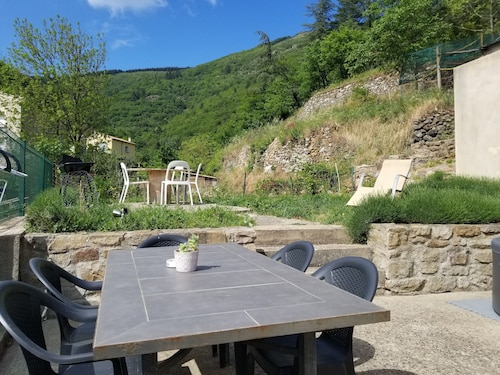 Holiday Home 'Aux Portes De La Forêt' with Mountain View, Wi-Fi & Air Conditioning