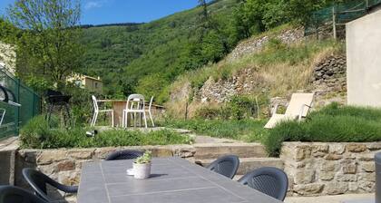 Holiday Home 'Aux Portes De La Forêt' with Mountain View, Wi-Fi & Air Conditioning