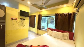 Deluxe Double Room, City View