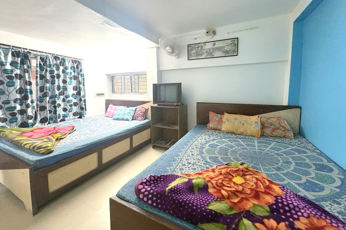 Quadruple Room, City View