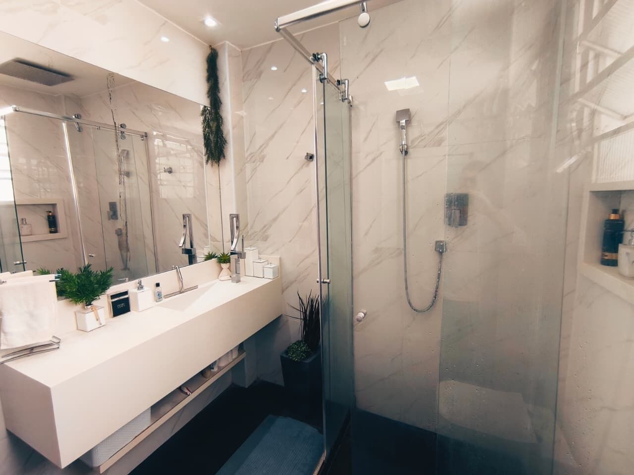 Apartment | Bathroom