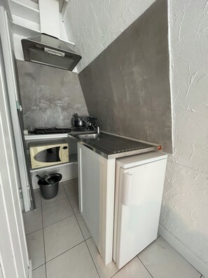 Private kitchen - Cosy nest in the city center (Lille)