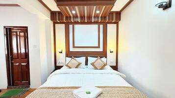 Classic Double Room | Desk, free WiFi
