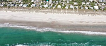 UNIT B: Walk to Beach/Intercoastal/Fishing Pier