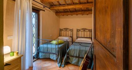 Villa Valgiorgia 9 in Barchi