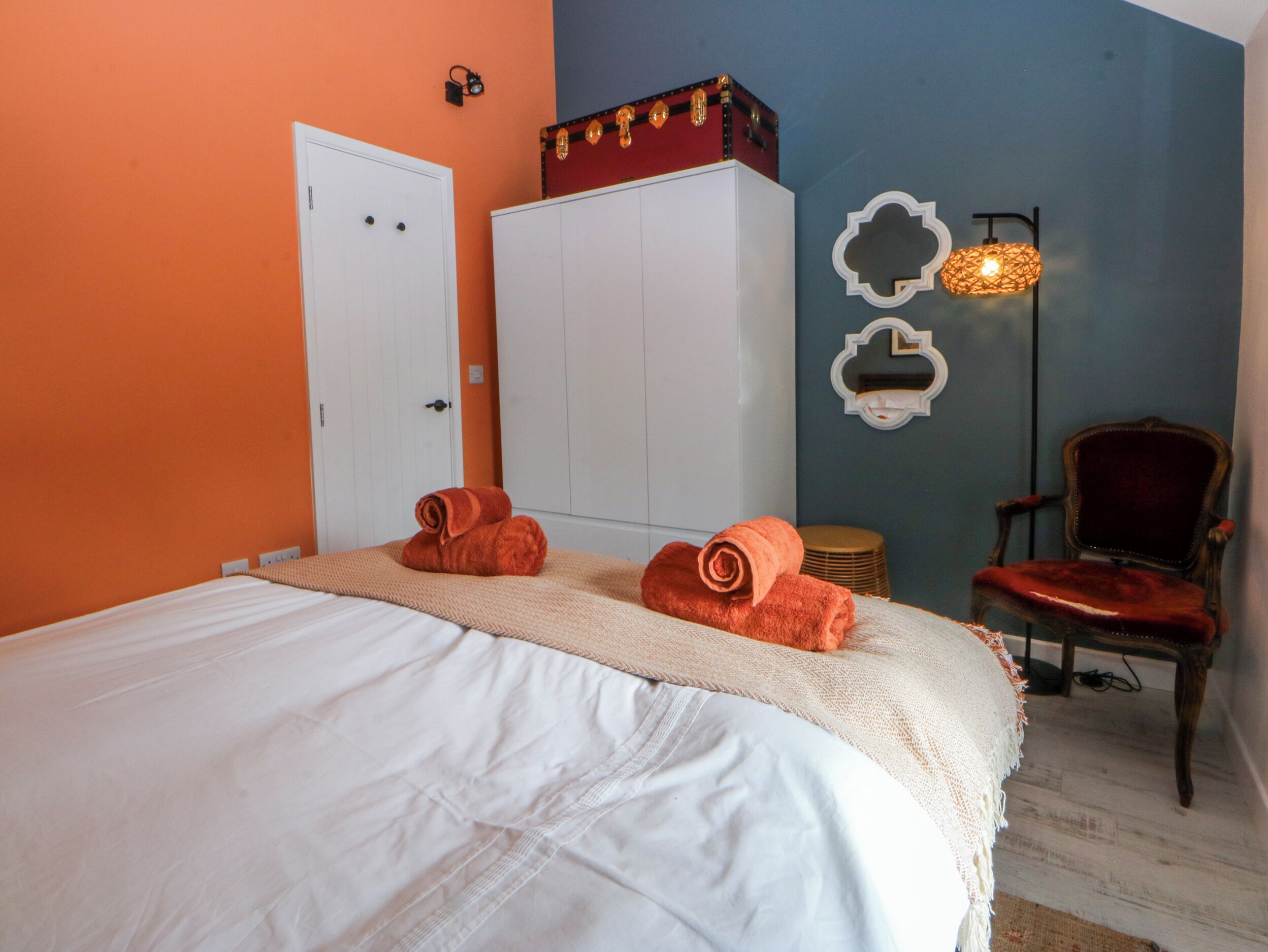 2 bedrooms, WiFi (free), individually decorated, individually furnished