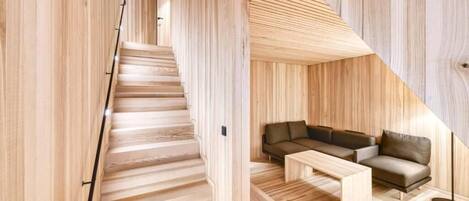 Family Double Room, Non Smoking, Courtyard View | Interior