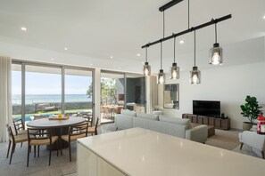 Smart TV, table football, stereo - Premium villa on the seafront in Madalena|BayShore (Madalena do Mar)