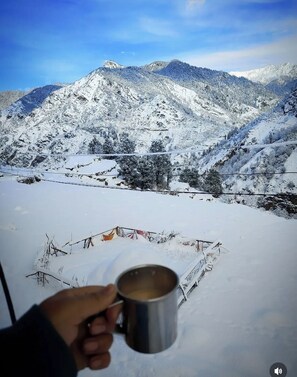 家庭房, 4 间卧室, 阳台, 山景 | 住宿场地