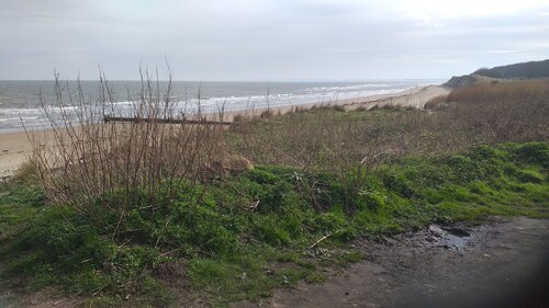 Room-peaceful Village Retreat