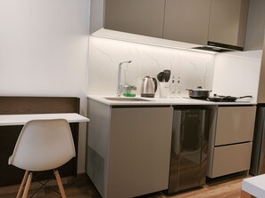 Private kitchen - Travelers Smart Suites - TAJ 97 (Bogotá)