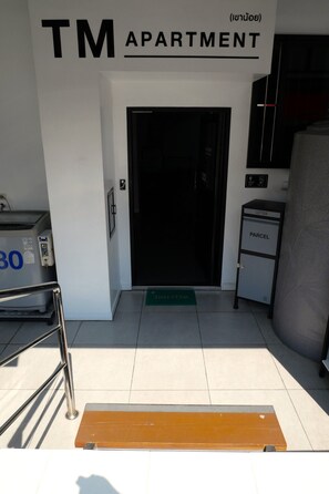 Exterior detail - Studio room that is clean, quiet, and comfortable. (Nong Prue)