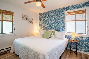 4 habitaciones, tabla de planchar con plancha, wifi y ropa de cama 