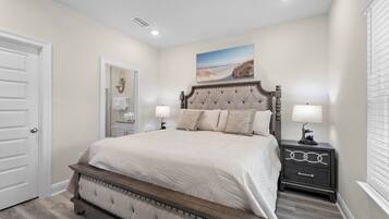 Executive House, 4 Bedrooms, Patio | Individually decorated, individually furnished, iron/ironing board
