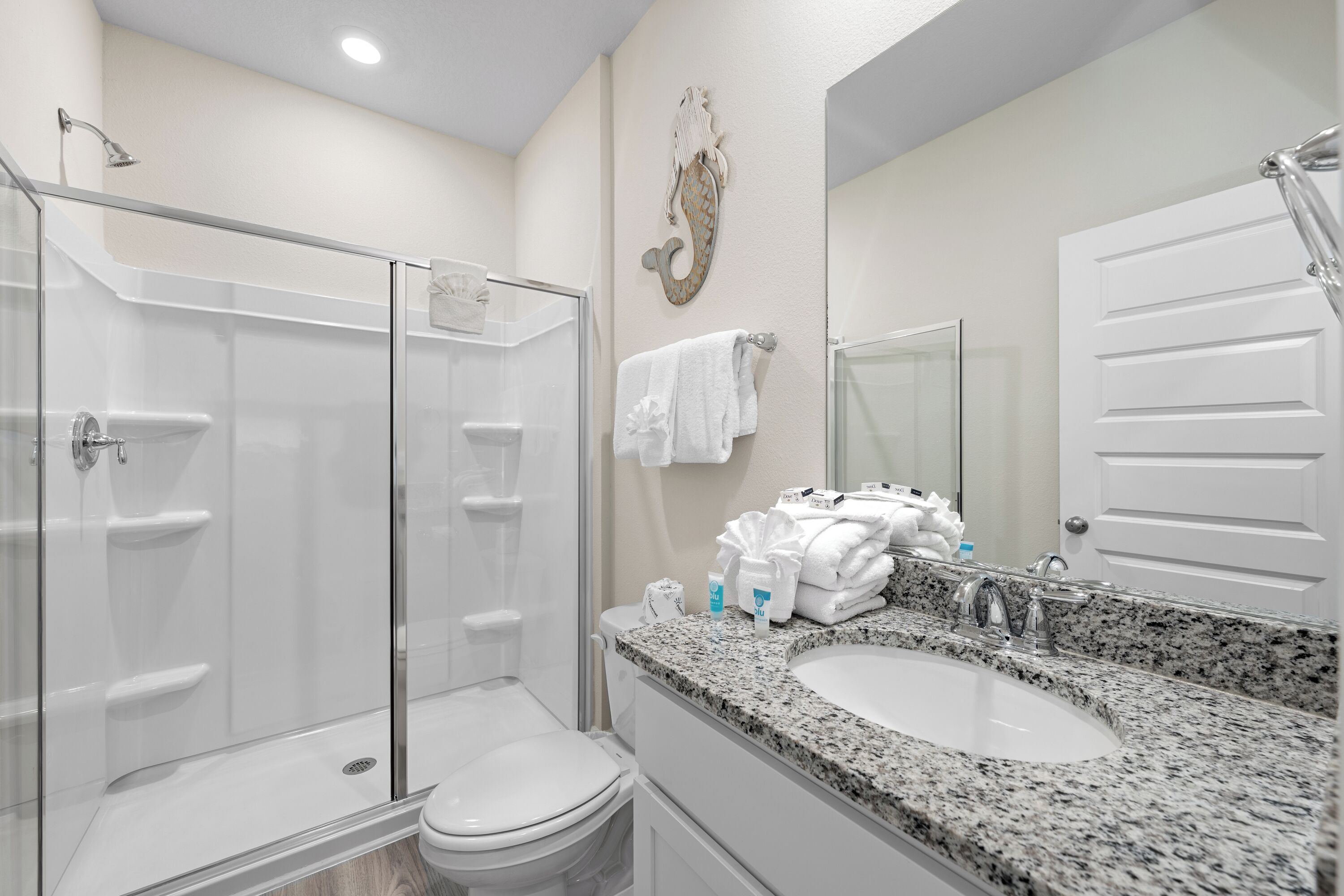Executive House, 4 Bedrooms, Patio | Bathroom | Separate tub and shower, free toiletries, towels, soap