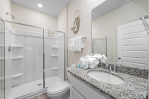 Executive House, 4 Bedrooms, Patio | Bathroom | Separate tub and shower, free toiletries, towels, soap