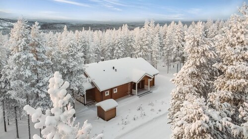 Villa Aurora With Spectacular Views to Pyhä Fell