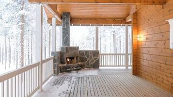 Villa, 3 Bedrooms, Balcony, Mountain View | Property grounds