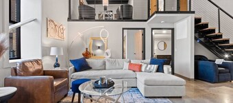 The Moderne at 216 - Downtown GB & KI Convention