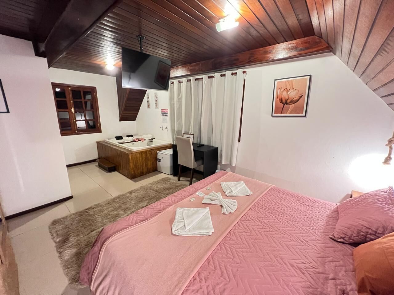 Superior Double Room, Private Bathroom, Garden View