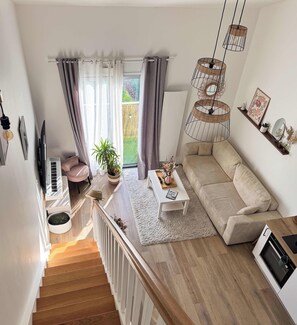 Living area - Tranquiloue - Appart Cocooning - 20min Puy du Fou (Les Herbiers)