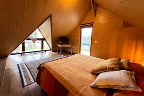 Room - L'Atelier - Cosy & modern, terrace near nature (Rives-du-Loir-en-Anjou)