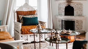 Suite de lujo, baño en la habitación (Malabata Suite) | Lounge