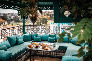 Free daily full breakfast - Lalla Soulika (Tangier)