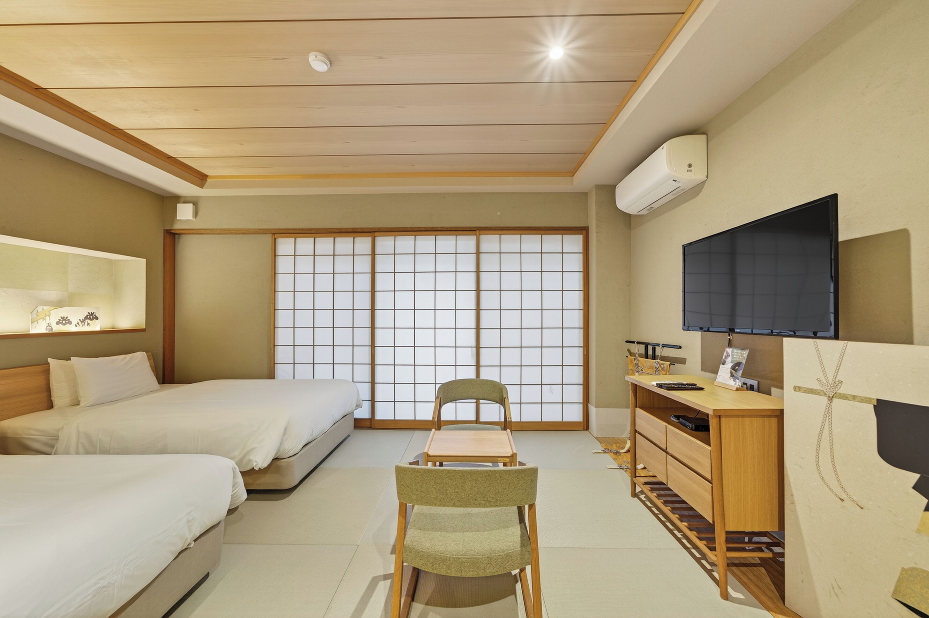 办公桌、笔记本电脑工作区、熨斗/熨衣板、免费 WiFi